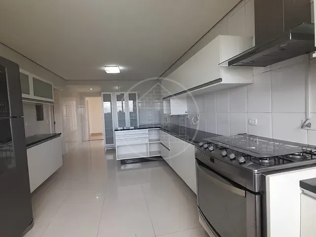 Apartamento com 440m² 4 quartos e 7 banheiros, à venda ou para alugar, no bairro Santo Amaro em São Paulo