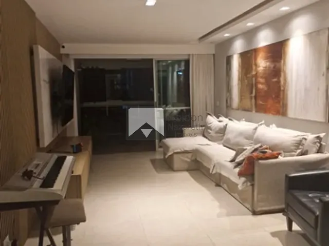 Apartamento com 200m² 4 quartos e 2 banheiros, à venda, no bairro São Francisco em Niterói