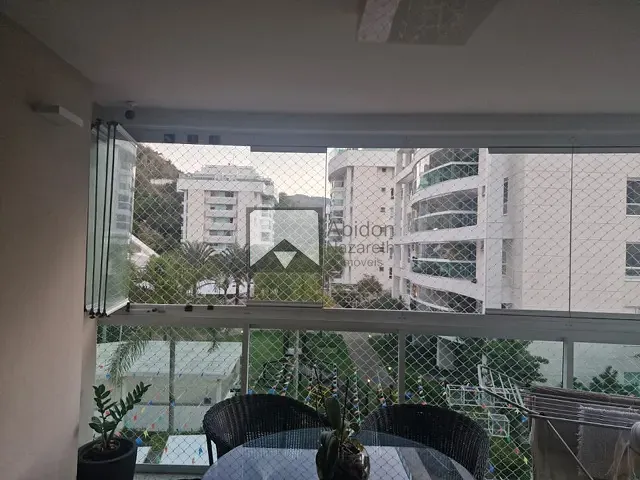 Apartamento com 200m² 4 quartos e 2 banheiros, à venda, no bairro São Francisco em Niterói