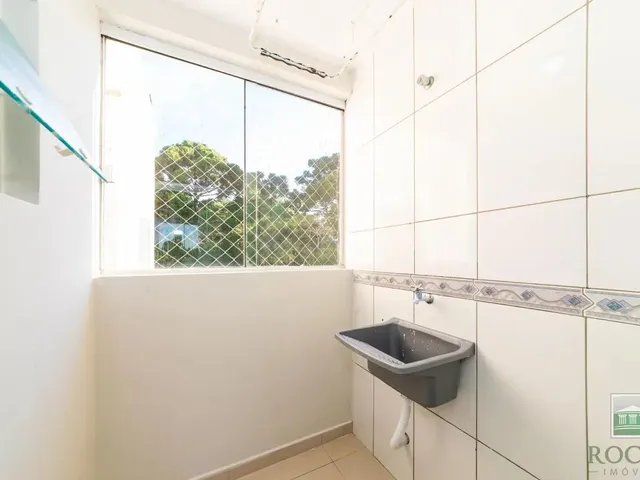 Apartamento 2 quartos e 1 banheiro, para alugar, no bairro Rio Pequeno em São José Dos Pinhais