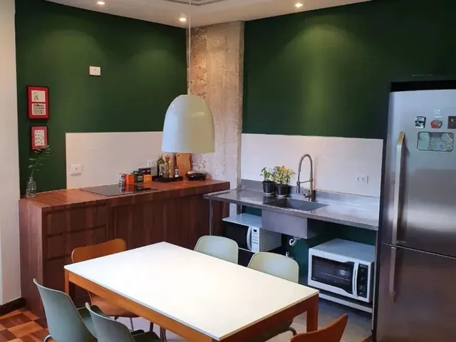 Apartamento 3 quartos e 2 banheiros, à venda, no bairro Centro em Curitiba