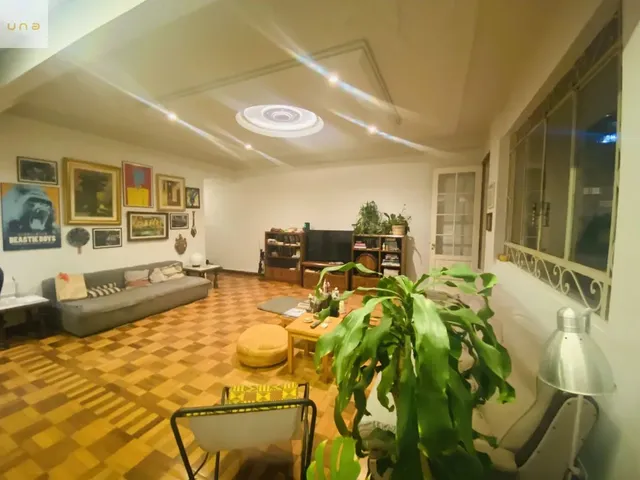 Apartamento 3 quartos e 2 banheiros, à venda, no bairro Centro em Curitiba