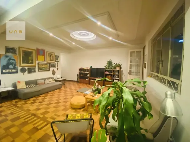 Apartamento 3 quartos e 2 banheiros, à venda, no bairro Centro em Curitiba