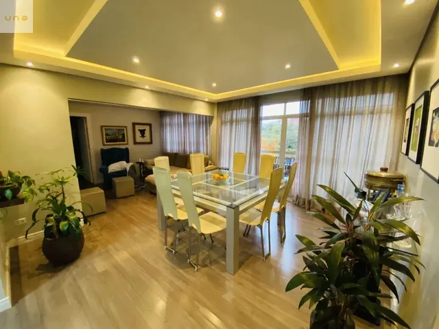 Apartamento 3 quartos e 2 banheiros, à venda, no bairro Água Verde em Curitiba