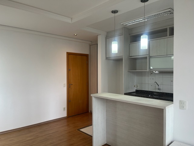 Apartamento com 91m² 3 quartos e 2 banheiros, para alugar, no bairro Terra Bonita em Londrina