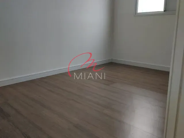 Apartamento 2 quartos e 1 banheiro, à venda, no bairro Jardim Salete em Taboão da Serra