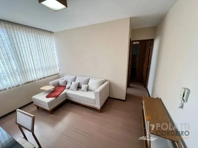 Apartamento 1 quarto e 1 banheiro, para alugar, no bairro Centro em Curitiba