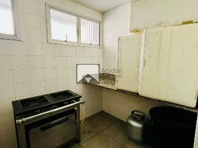 Apartamento com 220m² 4 quartos e 2 banheiros, à venda, no bairro Icaraí em Niterói
