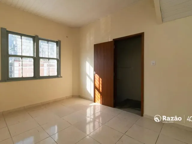 Apartamento 3 quartos e 1 banheiro, para alugar, no bairro São Francisco em Curitiba