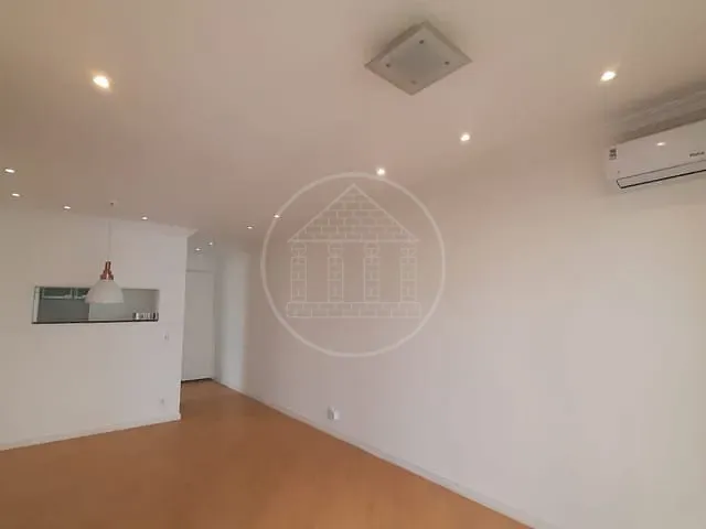 Apartamento com 75m² 3 quartos e 2 banheiros, para alugar, no bairro Vila Sofia em São Paulo