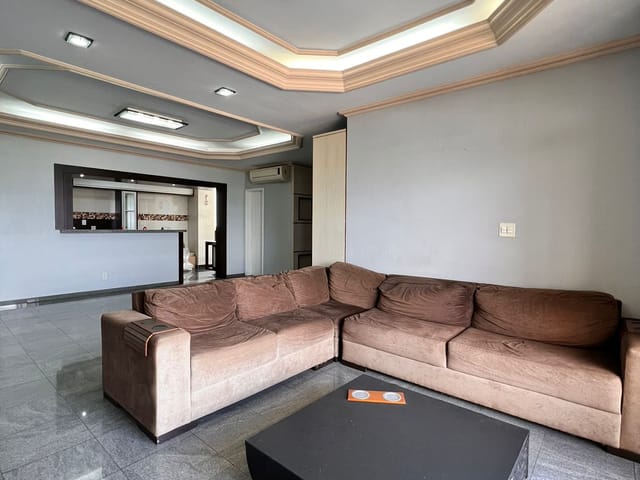 Apartamento com 155m² 3 quartos e 3 banheiros, à venda, no bairro Parque 10 de Novembro em Manaus