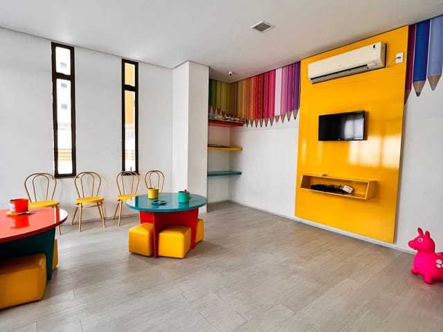 Apartamento com 155m² 3 quartos e 3 banheiros, à venda, no bairro Parque 10 de Novembro em Manaus