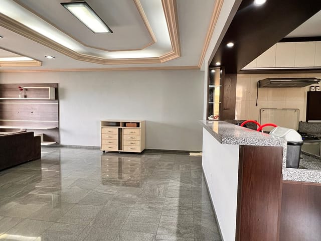 Apartamento com 155m² 3 quartos e 3 banheiros, à venda, no bairro Parque 10 de Novembro em Manaus