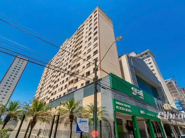 Apartamento 2 quartos e 1 banheiro, para alugar, no bairro Centro em Curitiba