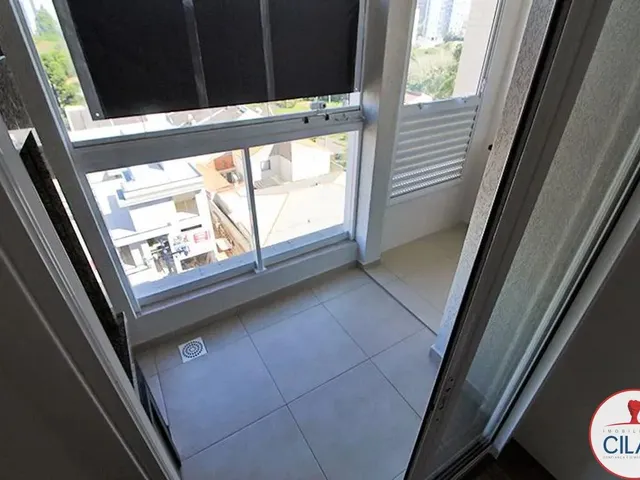 Apartamento 3 quartos e 1 banheiro, para alugar, no bairro Cabral em Curitiba