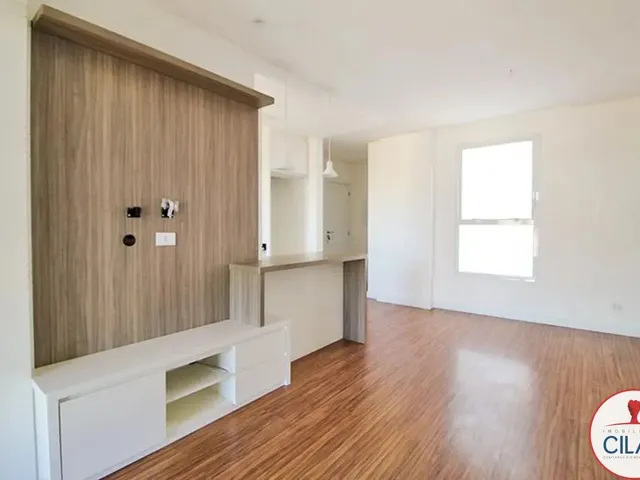 Apartamento 3 quartos e 1 banheiro, para alugar, no bairro Cabral em Curitiba