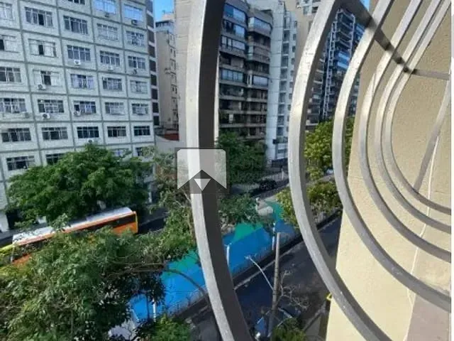 Apartamento com 130m² 3 quartos e 3 banheiros, à venda, no bairro Icaraí em Niterói