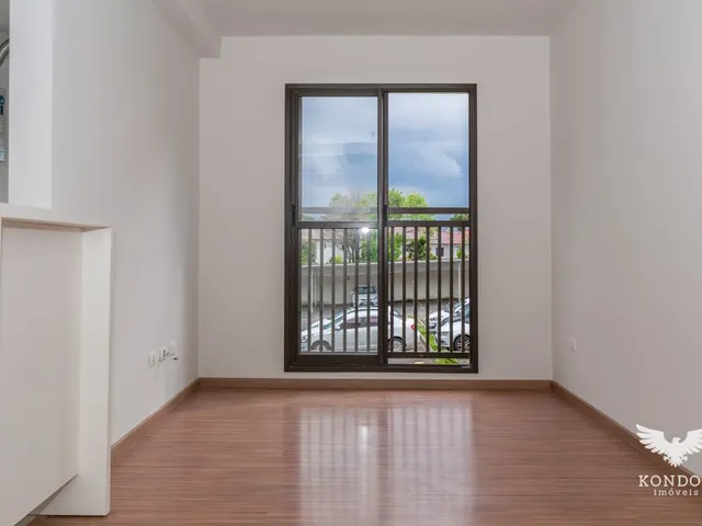 Apartamento 2 quartos e 2 banheiros, para alugar, no bairro São Braz em Curitiba