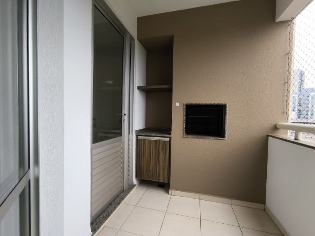 Apartamento com 107m² 3 quartos e 2 banheiros, para alugar, no bairro Andrade em Londrina