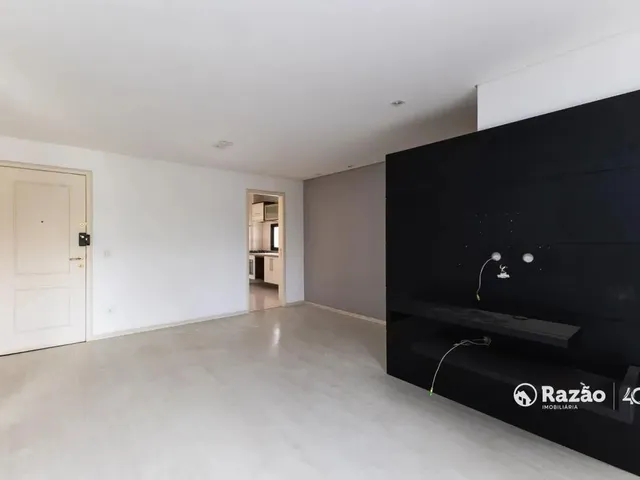Apartamento 3 quartos e 1 banheiro, para alugar, no bairro Alto da Glória em Curitiba