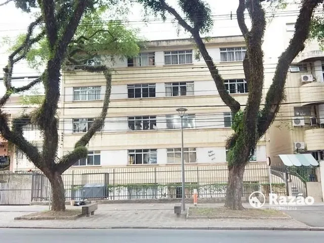 Apartamento 3 quartos e 1 banheiro, para alugar, no bairro Rebouças em Curitiba
