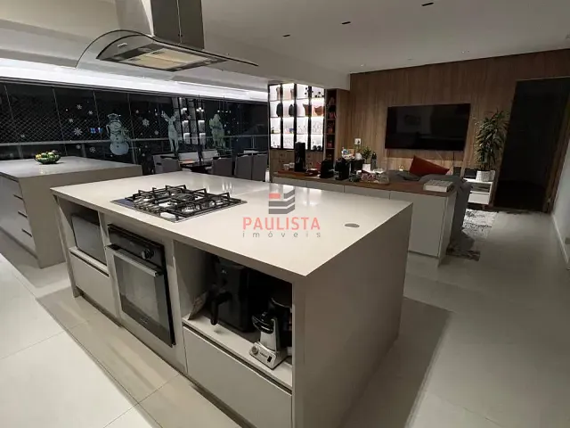 Apartamento 3 quartos e 5 banheiros, para alugar, no bairro Vila Mariana em São Paulo