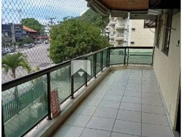 Apartamento com 130m² 3 quartos e 2 banheiros, à venda, no bairro Itaipu em Niterói