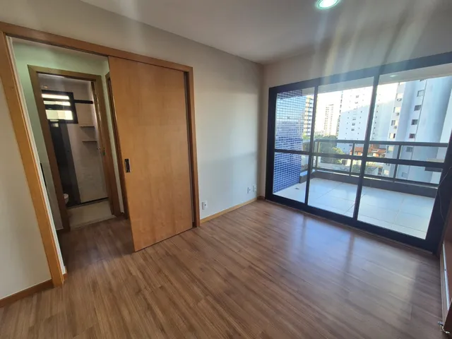 Apartamento com 90m² 1 quarto e 1 banheiro, à venda, no bairro Centro em Londrina