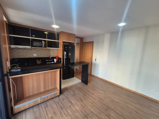 Apartamento com 90m² 1 quarto e 1 banheiro, para alugar, no bairro Centro em Londrina
