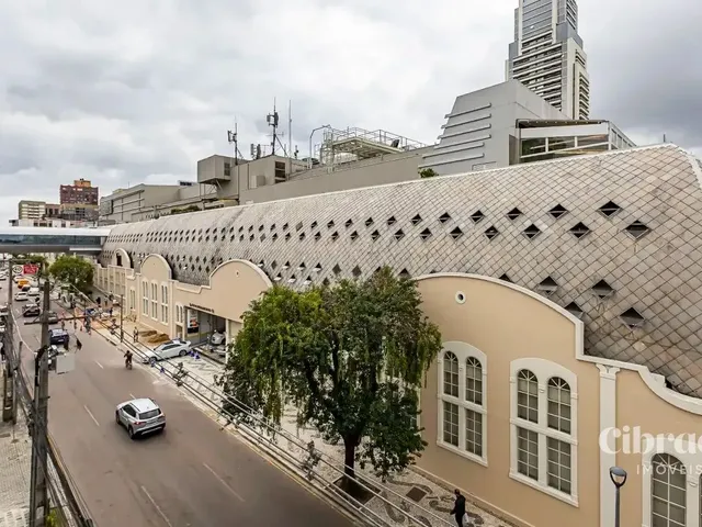 Apartamento 1 quarto e 1 banheiro, para alugar, no bairro Centro Cívico em Curitiba
