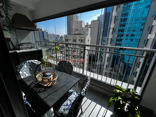 Apartamento 2 quartos e 2 banheiros, à venda, no bairro Vila Mariana em São Paulo