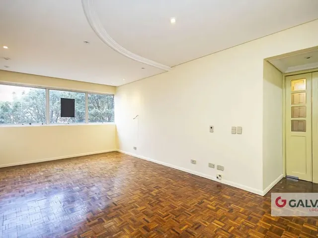 Apartamento 3 quartos e 2 banheiros, para alugar, no bairro Juvevê em Curitiba