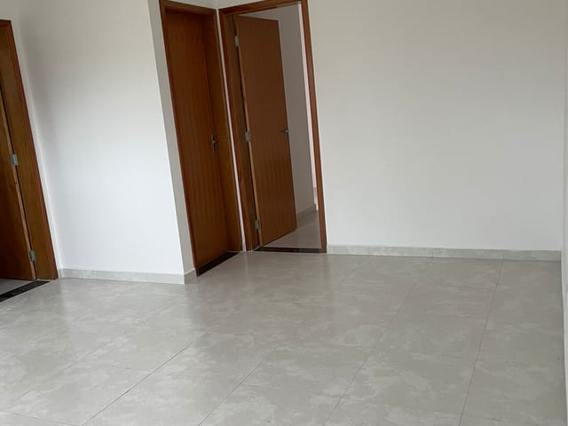 Apartamento com 300m² 2 quartos e 1 banheiro, à venda, no bairro Cidade Patriarca em São Paulo