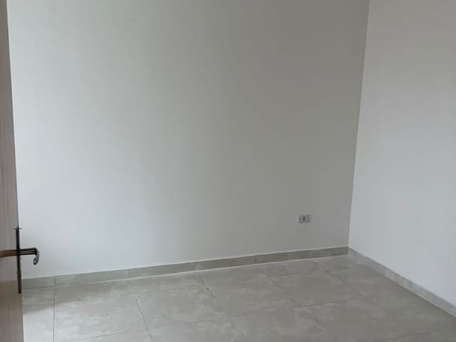 Apartamento com 300m² 2 quartos e 1 banheiro, à venda, no bairro Cidade Patriarca em São Paulo