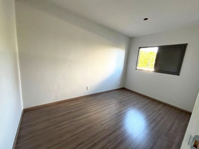 Apartamento 2 quartos e 1 banheiro, à venda, no bairro Gleba Palhano em Londrina