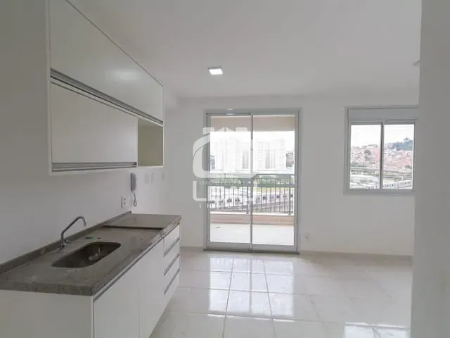 Apartamento 1 quarto e 1 banheiro, para alugar, no bairro Vila Andrade em São Paulo