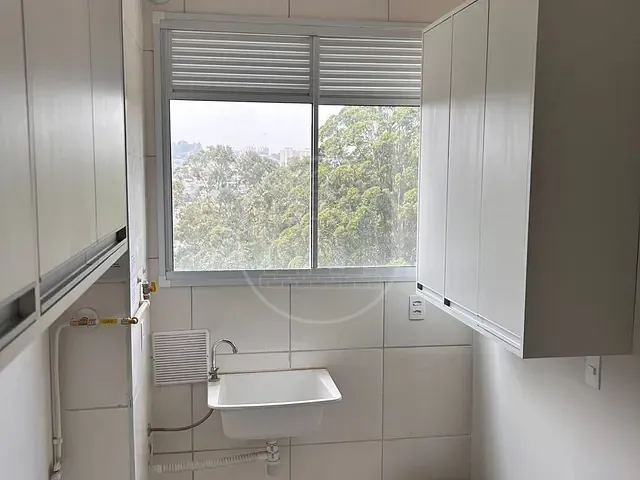 Apartamento 2 quartos e 1 banheiro, para alugar, no bairro Usina Piratininga em São Paulo