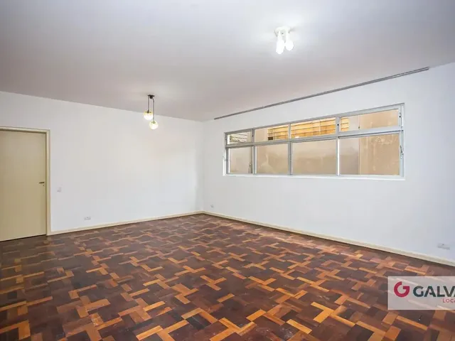 Apartamento 3 quartos e 1 banheiro, para alugar, no bairro São Francisco em Curitiba