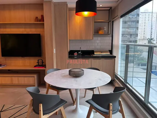 Apartamento 2 quartos e 3 banheiros, para alugar, no bairro Moema em São Paulo