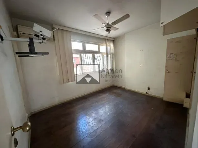 Apartamento com 130m² 3 quartos e 2 banheiros, à venda, no bairro Icaraí em Niterói