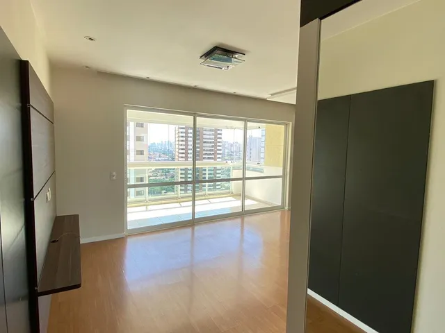 Apartamento com 147m² 3 quartos e 2 banheiros, para alugar, no bairro Gleba Fazenda Palhano em Londrina