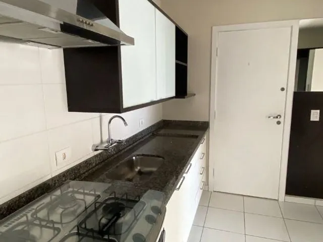 Apartamento com 147m² 3 quartos e 2 banheiros, para alugar, no bairro Gleba Fazenda Palhano em Londrina