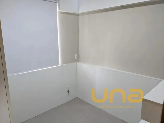 Apartamento 2 quartos e 1 banheiro, à venda, no bairro CENTRO em Curitiba