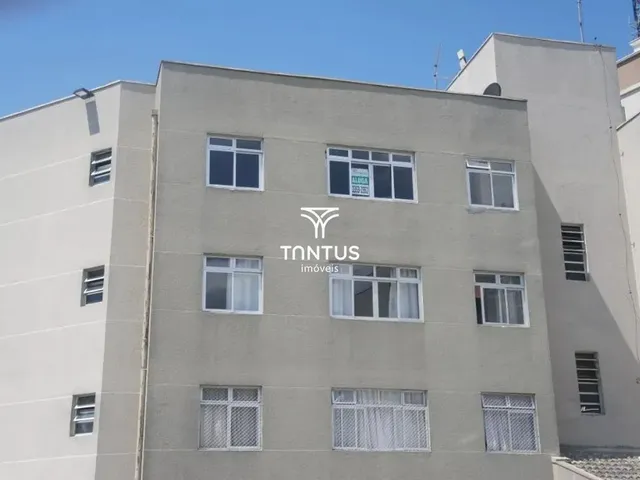 Apartamento 3 quartos e 1 banheiro, para alugar, no bairro Tingui em Curitiba