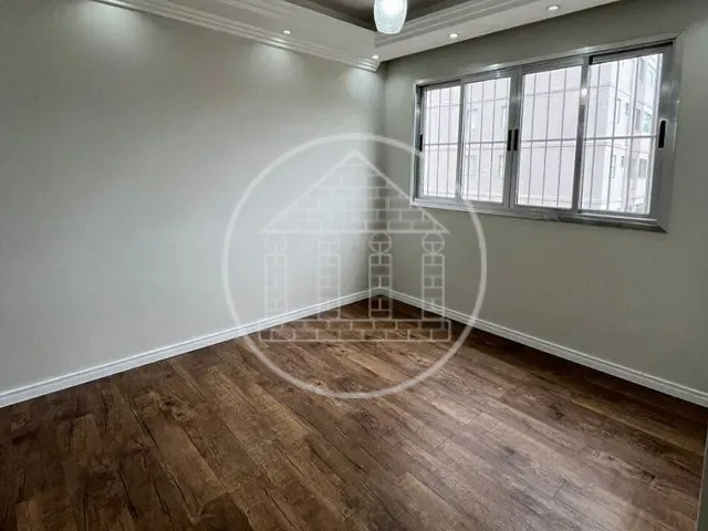 Apartamento 2 quartos e 1 banheiro, à venda, no bairro Jardim Regina em São Paulo