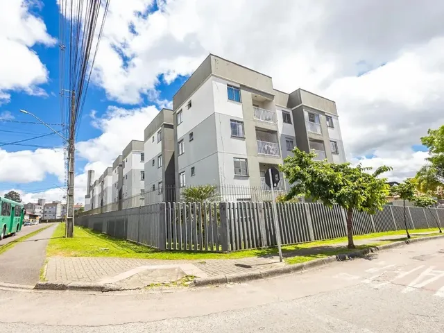 Apartamento 2 quartos e 1 banheiro, à venda, no bairro Campo Comprido em Curitiba
