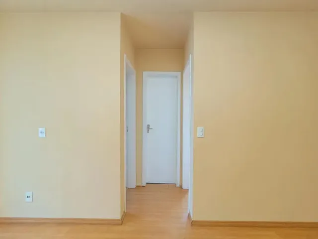 Apartamento 2 quartos e 1 banheiro, para alugar, no bairro Cidade Industrial em Curitiba