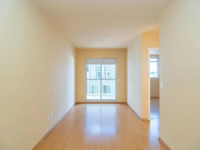Apartamento 2 quartos e 1 banheiro, para alugar, no bairro Cidade Industrial em Curitiba