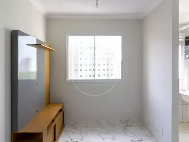 Apartamento 2 quartos e 1 banheiro, para alugar, no bairro Usina Piratininga em São Paulo