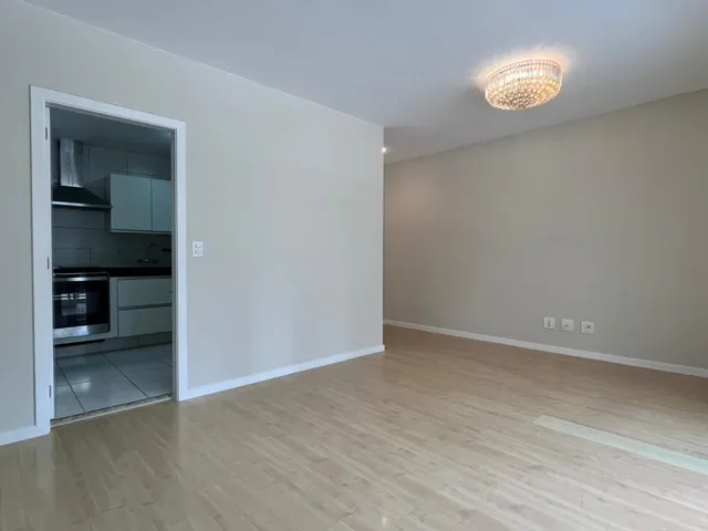 Apartamento com 151m² 2 quartos e 2 banheiros, para alugar, no bairro Gleba Palhano em Londrina